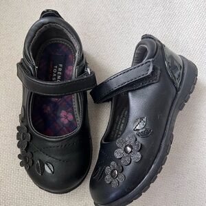 Mary Jane Style Dress Shoes Size 7 M